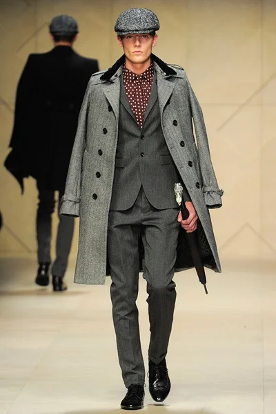 Look 5
